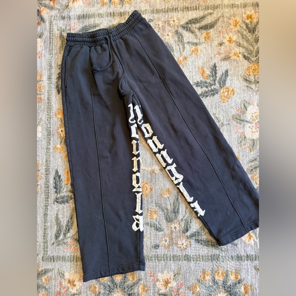 YoungLA Other - YoungLA Center Line Jogger Sweatpants Medium Black Spellout
